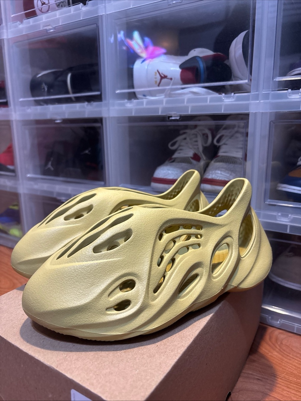 adidas Yeezy Foam Runner RNR Sulfur GV6775 Clogs/Mules/Slides Men's Size 10 NWB